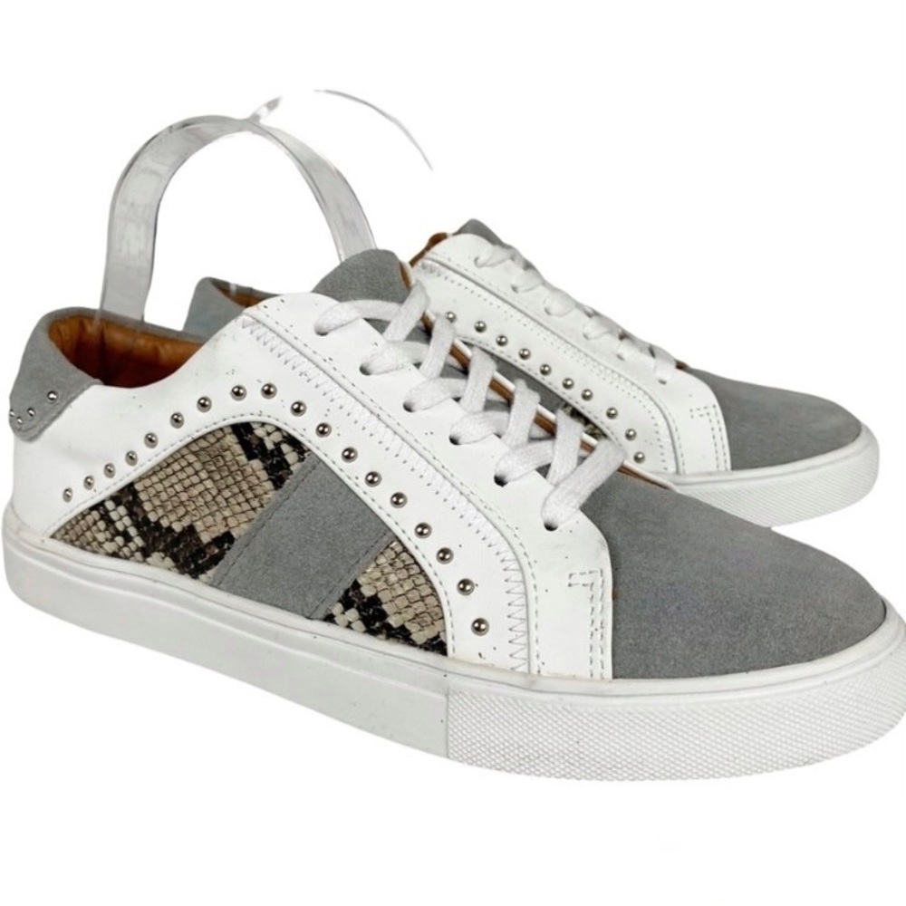 STEVE MADDEN Annita Snake Print Studded Suede Sneakers NWOT Size 7.5